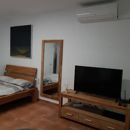 Estudio En El Centro De San Juan De Alicante דירה